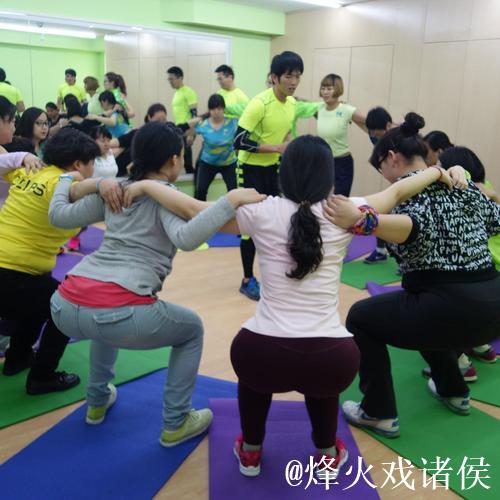 越南体操教练将螺蛳粉设为2025亚洲训练营热身项目